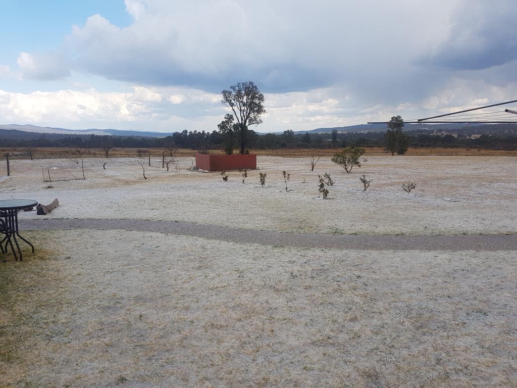 Bed and Breakfast Grovely House Stanthorpe Esterno foto
