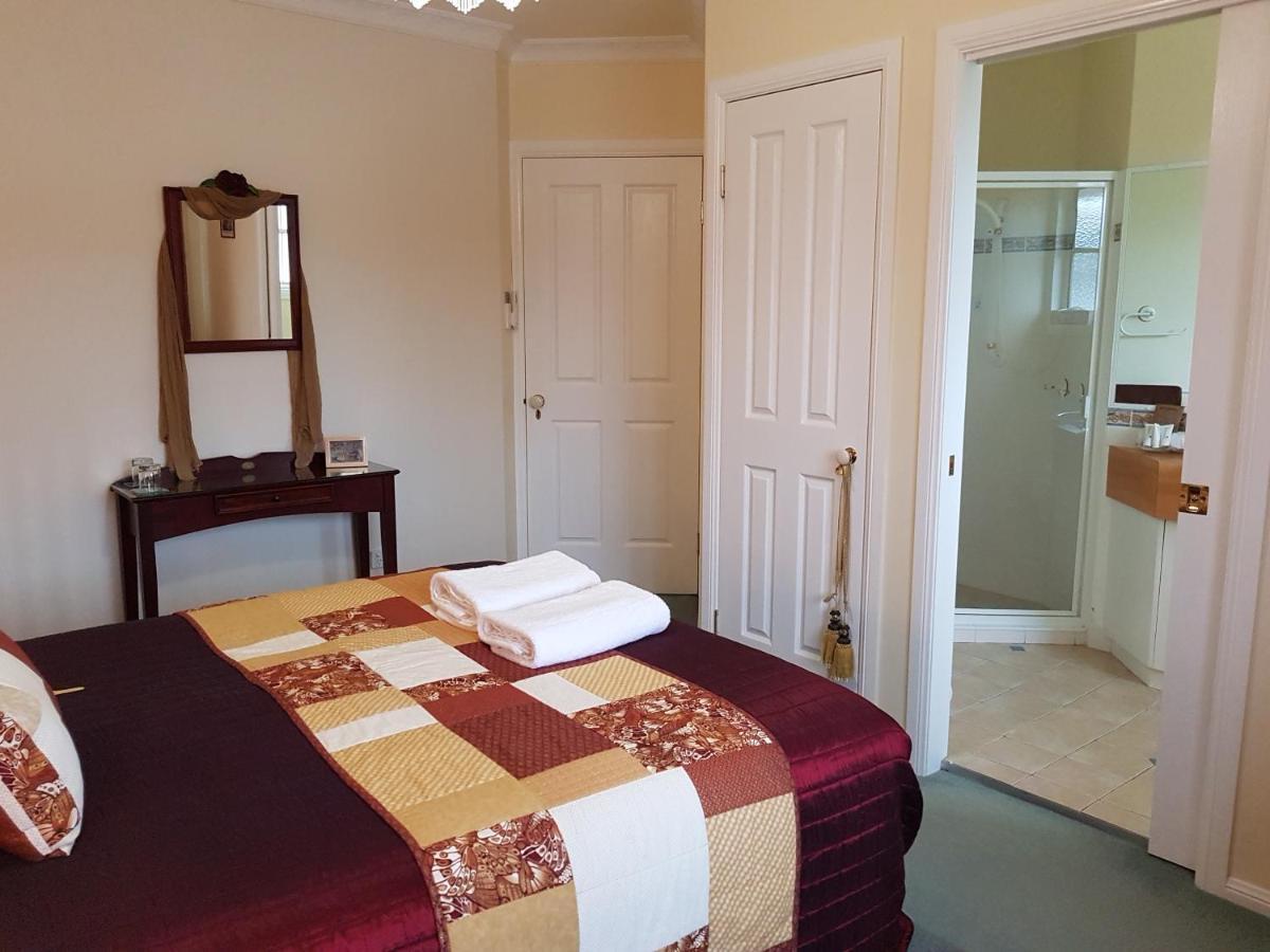 Bed and Breakfast Grovely House Stanthorpe Esterno foto